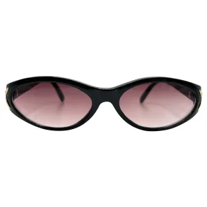 Glamorous Frames That Redefine Classic Elegance